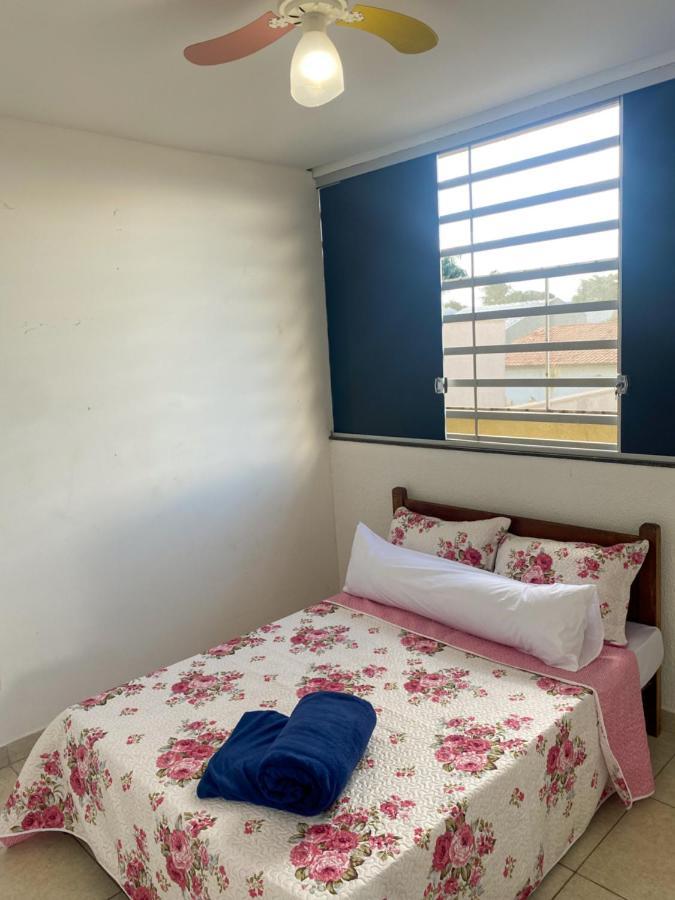 4 Aps Baratos, Confortaveis, Completos E Com Garagem Insta Thiagojacomo Goiânia Værelse billede